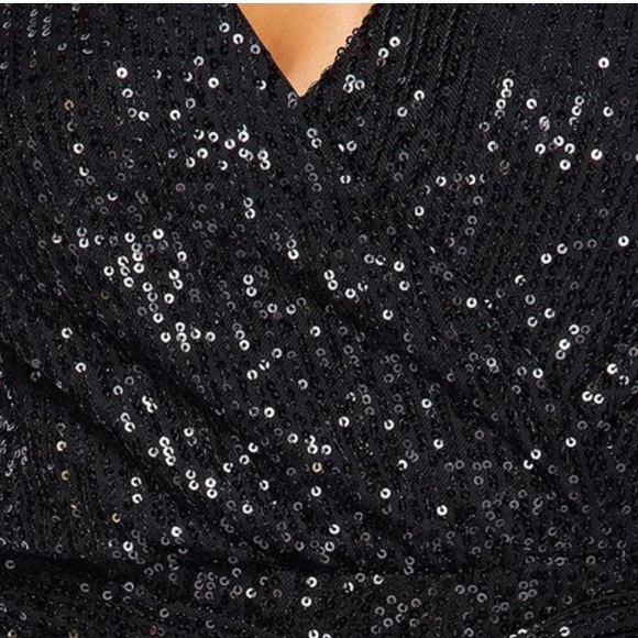 Sequin Long Sleeve Romper - Picture 7 of 7